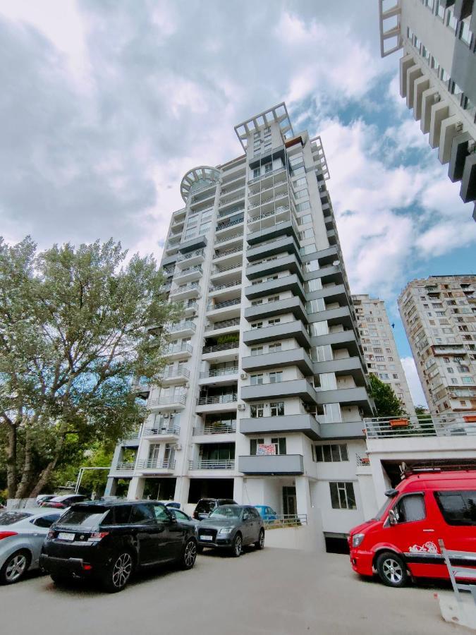 Tbilisi Apartment Tennis Court Exterior foto